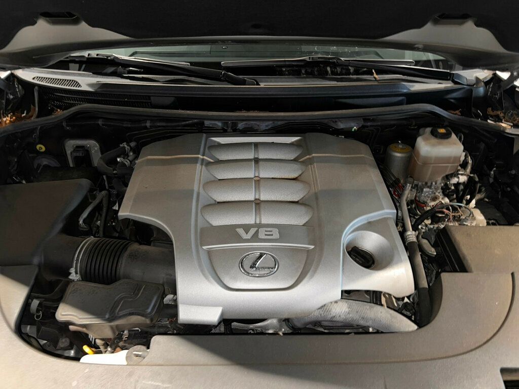 2018 Lexus LX LocalTrade/570/TwoRow/4WD/AdapCruise/HtdSeats/MoonRoof - 23019632 - 8