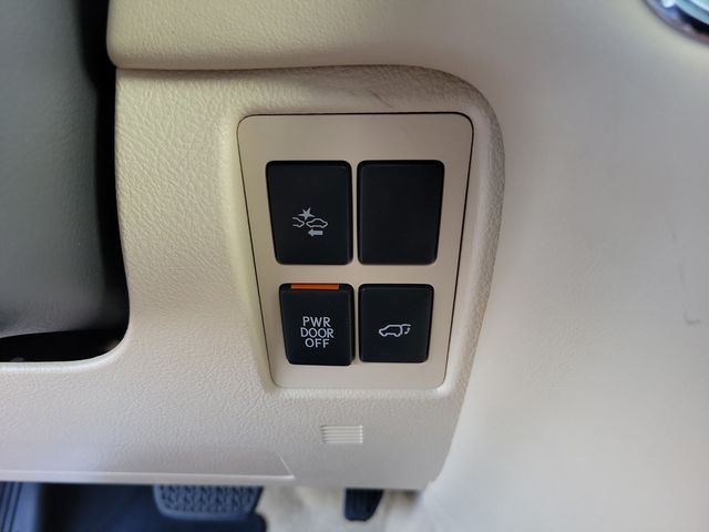 2018 Lexus LX LX 570 - 22948797 - 15