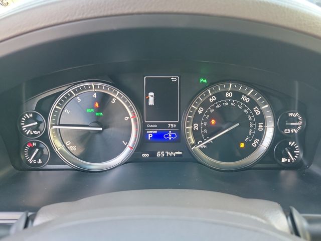 2018 Lexus LX LX 570 - 22948797 - 19