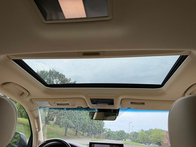 2018 Lexus LX LX570/Heated&Cooled Seats/Blind Spot Monitor/Rain-Sensing Wipers - 23052253 - 27