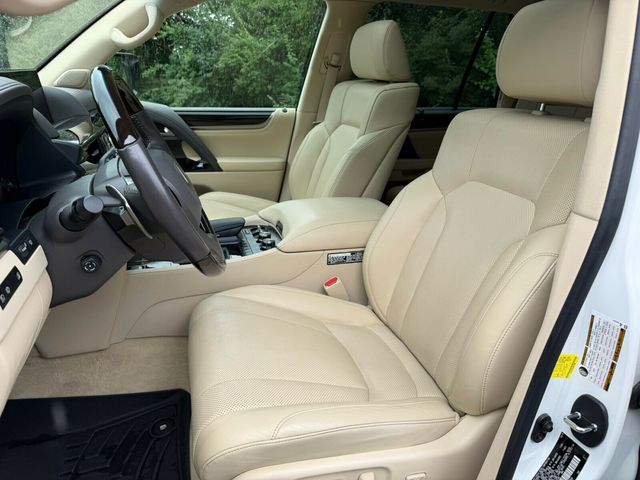 2018 Lexus LX LX570, Only 42K Miles, Apple CarPlay, Excellent Condition - 23052253 - 13