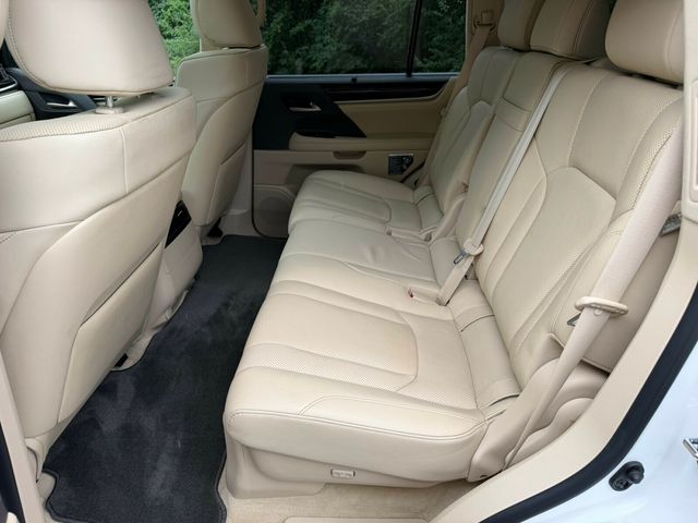 2018 Lexus LX LX570, Only 42K Miles, Apple CarPlay, Excellent Condition - 23052253 - 17