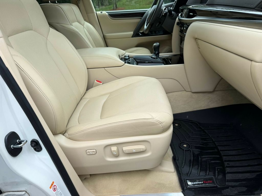 2018 Lexus LX LX570, Only 42K Miles, Apple CarPlay, Excellent Condition - 23052253 - 26