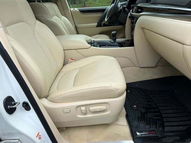 2018 Lexus LX LX570, Only 42K Miles, Apple CarPlay, Excellent Condition - 23052253 - 26