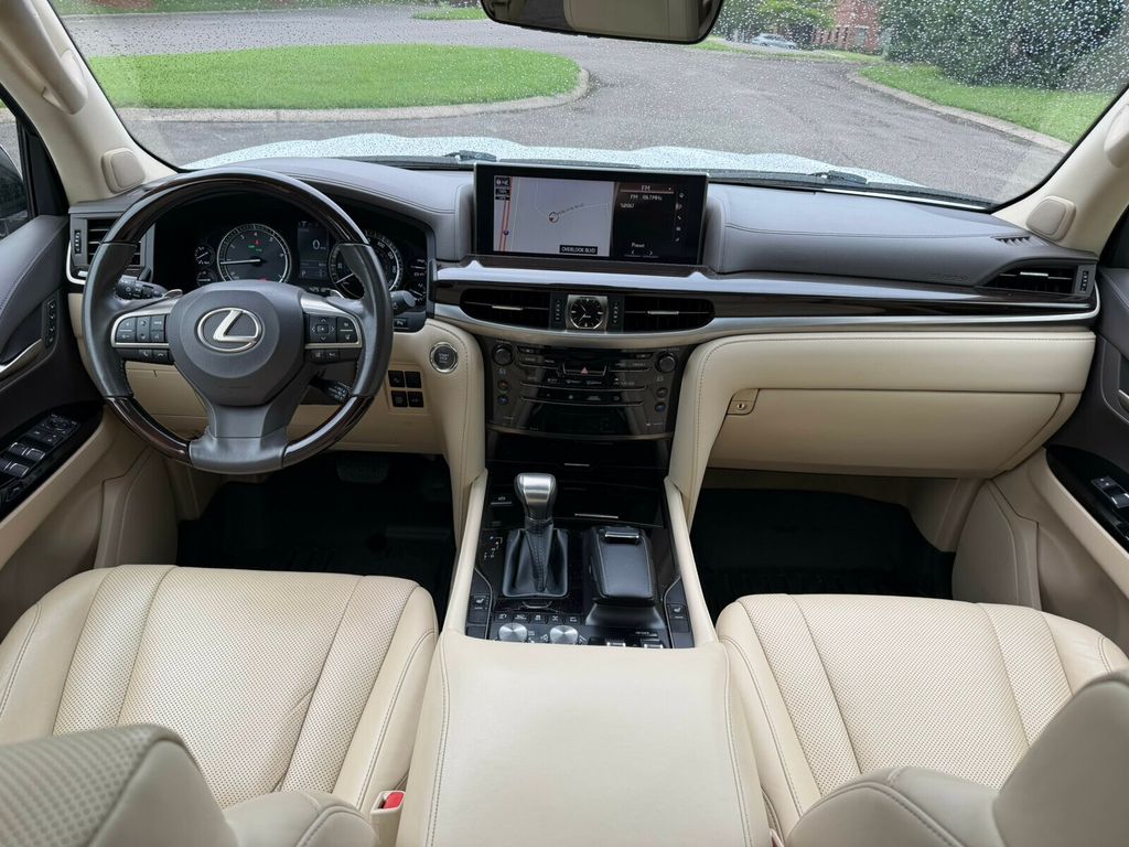 2018 Lexus LX LX570, Only 42K Miles, Apple CarPlay, Excellent Condition - 23052253 - 28