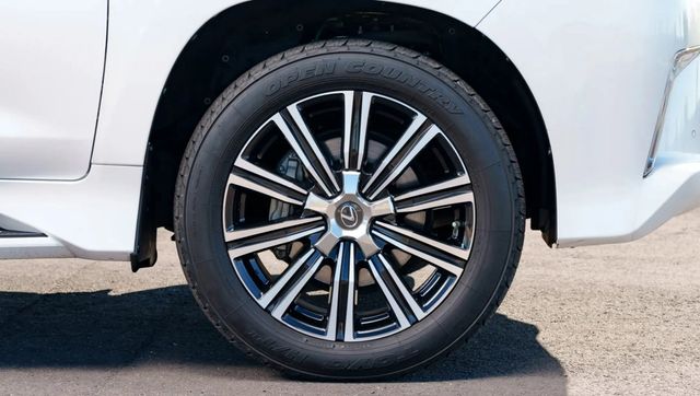 2018 Lexus LX LX 570 Three Row 4WD - 22938518 - 14