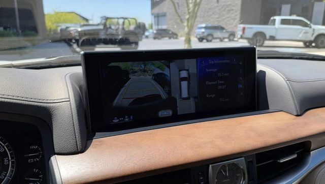 2018 Lexus LX LX 570 Three Row 4WD - 22938518 - 26