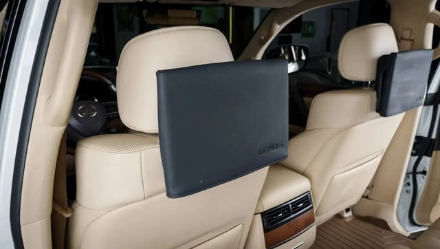 2018 Lexus LX LX 570 Three Row 4WD - 22938518 - 33