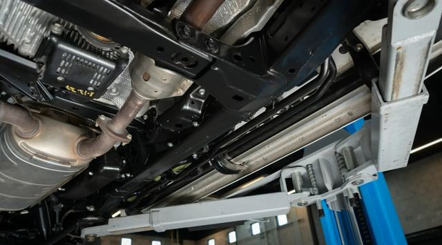 2018 Lexus LX LX 570 Three Row 4WD - 22938518 - 53