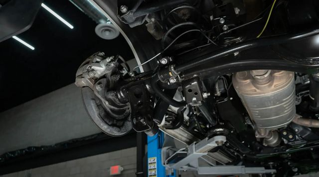 2018 Lexus LX LX 570 Three Row 4WD - 22938518 - 61