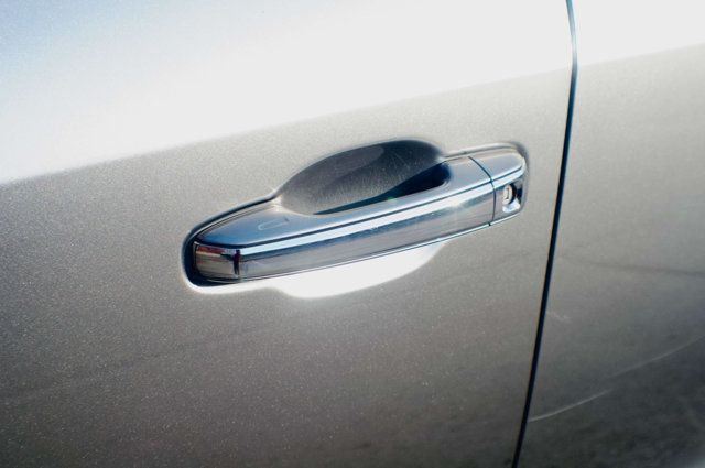 2018 Lexus LX MSRP$100324/LuxuryPkg/HeadsUpDisplay/RearEntertainment/NAV - 22997629 - 9