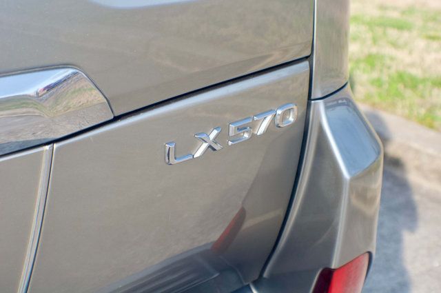 2018 Lexus LX MSRP$100324/LuxuryPkg/HeadsUpDisplay/RearEntertainment/NAV - 22997629 - 12