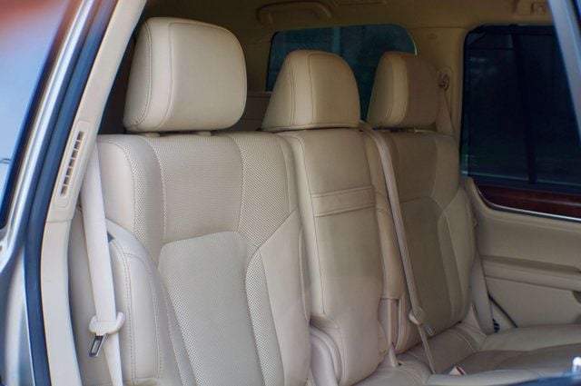 2018 Lexus LX MSRP$100324/LuxuryPkg/HeadsUpDisplay/RearEntertainment/NAV - 22997629 - 56