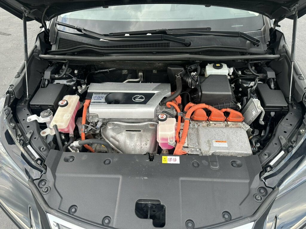 2018 Lexus NX NX 300h AWD - 23067563 - 40