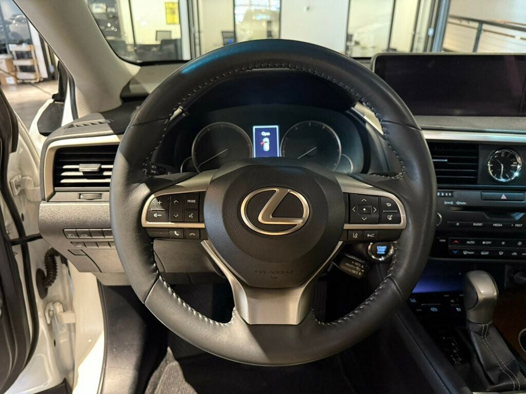 2018 Lexus RX AWD/ Prem Pkg/ Navi/ Back Up/ Blind Spot/ 20" Wheels - 22774333 - 11