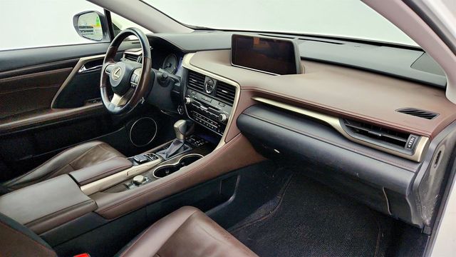 2018 Lexus RX RX 350L Premium AWD with 12.3'' Navigation, 20'' Wheels & BLIS - 22979625 - 26