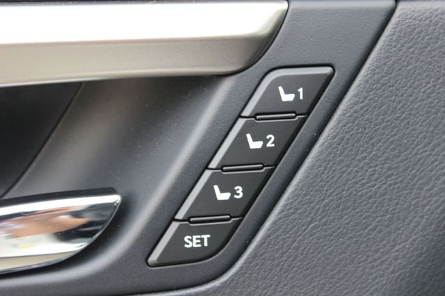 2018 Lexus RX Very RARE Hyrbrid Luxury LOADED Fresh Service 615-300-6004 - 23006435 - 31