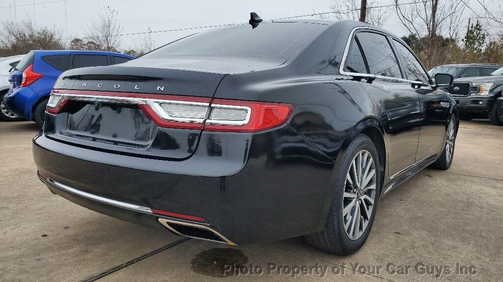 2018 Lincoln Continental Black on Black - 22758669 - 14