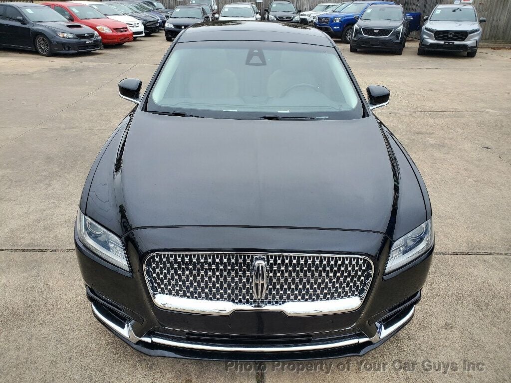 2018 Lincoln Continental Black on Black - 22758669 - 5