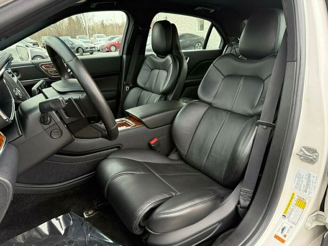 2018 Lincoln Continental Reserve AWD - 22985556 - 13