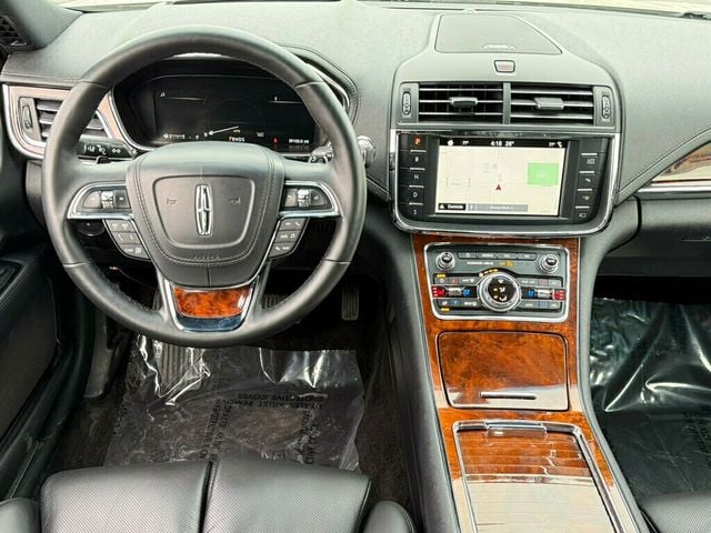 2018 Lincoln Continental Reserve AWD - 22985556 - 21