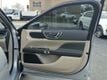 2018 Lincoln Continental Select AWD - 22952063 - 21