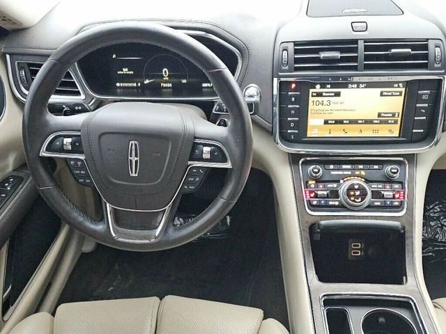 2018 Lincoln Continental Select AWD - 22952063 - 22