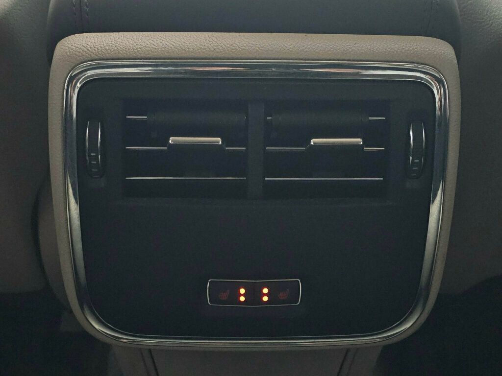 2018 Lincoln Continental Select AWD - 22952063 - 27