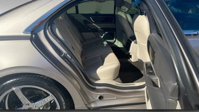 2018 Lincoln Continental Select FWD - 22976950 - 10