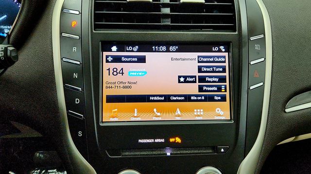 2018 Lincoln MKC Reserve AWD w/ Upgraded Engine, 20'' Wheels & Climate Pkg - 23030411 - 18