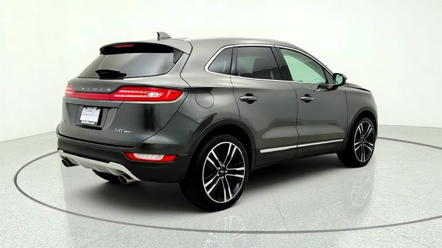 2018 Lincoln MKC Reserve AWD w/ Upgraded Engine, 20'' Wheels & Climate Pkg - 23030411 - 4