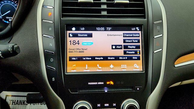 2018 Lincoln MKC Select AWD w/ Plus Pkg, Climate Pkg & BLIS - 23060818 - 16