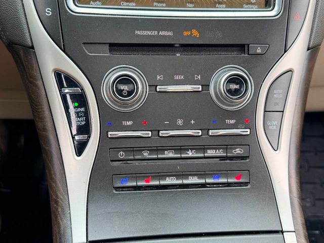 2018 Lincoln MKX Reserve AWD - 23014699 - 35