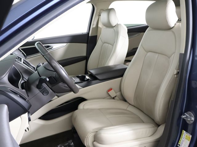 2018 Lincoln MKX Reserve AWD - 22956620 - 34