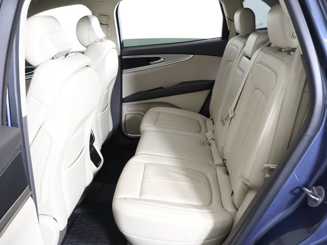 2018 Lincoln MKX Reserve AWD - 22956620 - 38