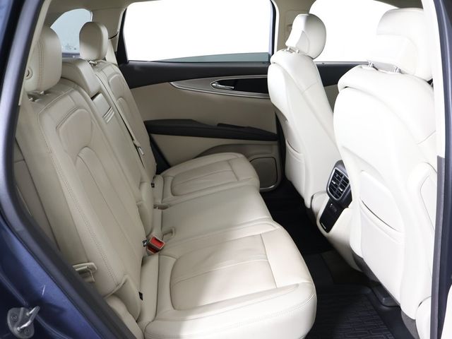 2018 Lincoln MKX Reserve AWD - 22956620 - 39