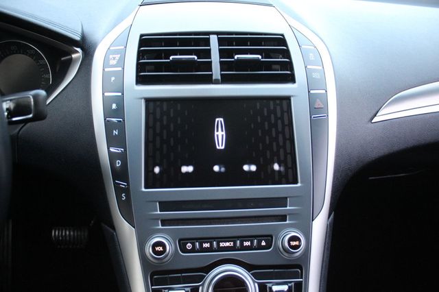 2018 Lincoln MKZ AWD PREMIERE X-CLEAN - 22944758 - 18