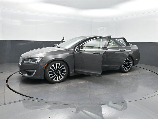 2018 Lincoln MKZ Black Label FWD - 22938389 - 20