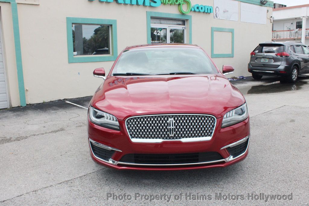 2018 Lincoln MKZ Hybrid Premiere photo 3