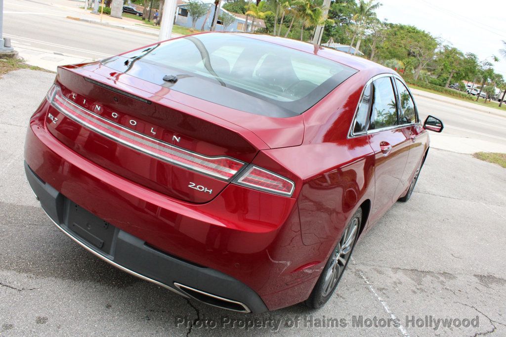 2018 Lincoln MKZ Hybrid Premiere photo 7