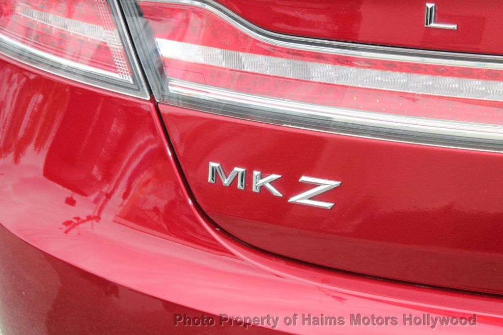 2018 Lincoln MKZ Hybrid Premiere photo 9