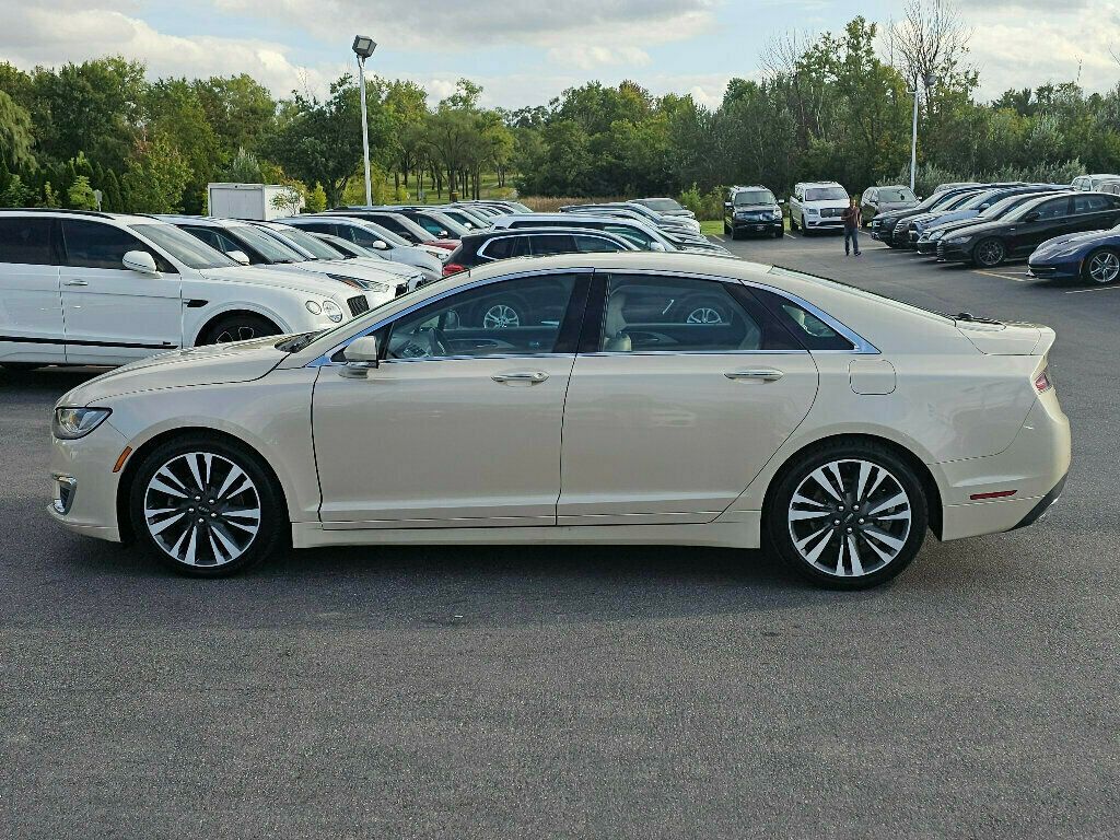 2018 Lincoln MKZ Reserve photo 17