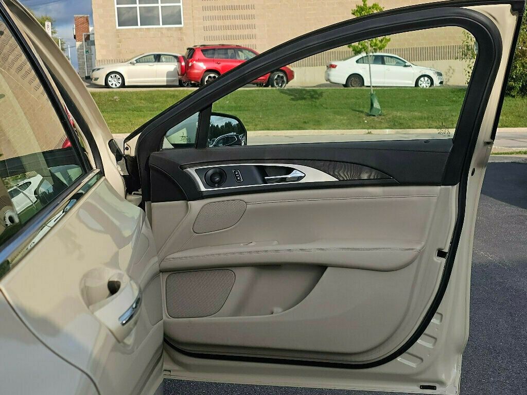 2018 Lincoln MKZ Reserve photo 21