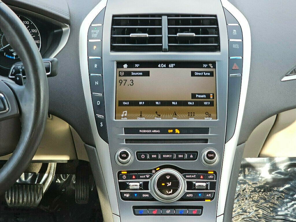 2018 Lincoln MKZ Reserve photo 22