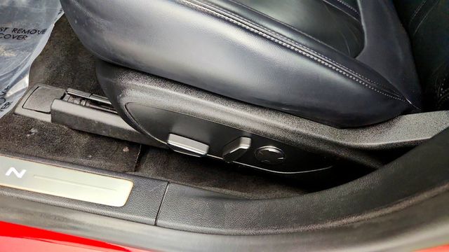 2018 Lincoln MKZ Select AWD w/ Plus & Climate Packages + Power Moonroof - 23000059 - 11