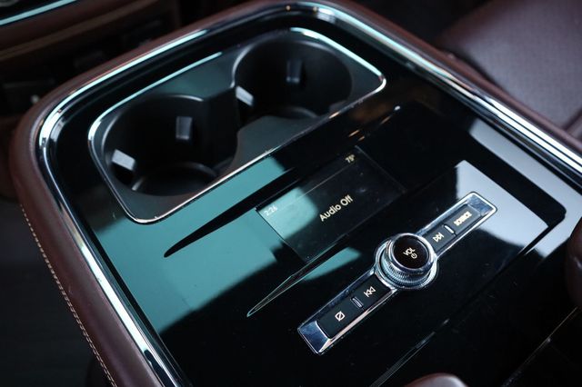 2018 Lincoln Navigator 4x4 Black Label - 22939523 - 17