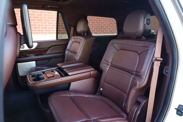 2018 Lincoln Navigator 4x4 Black Label - 22939523 - 42