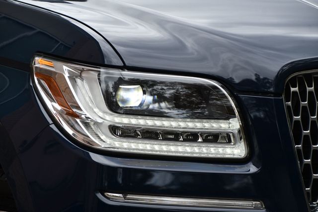 2018 Lincoln Navigator 4x4 Reserve - 22935859 - 12