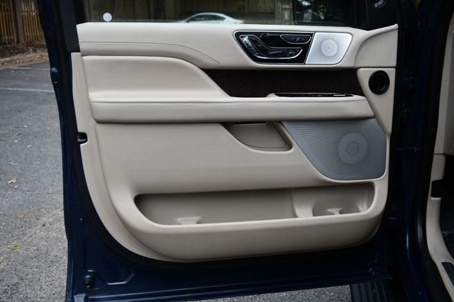 2018 Lincoln Navigator 4x4 Reserve - 22935859 - 13