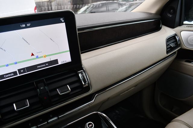 2018 Lincoln Navigator 4x4 Reserve - 22935859 - 28